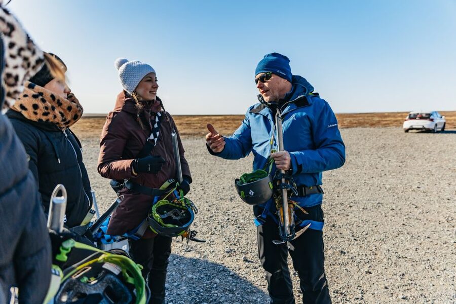 Skaftafell: Falljokull Glacier Easy Group Hike - What to bring: boots, pants, and the cold-proof reality check
