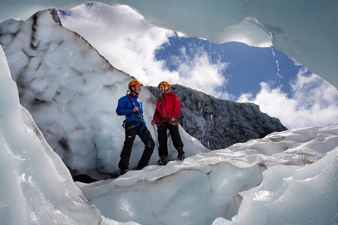 Skaftafell Glacier Hike – Small Group Trek on Vatnajökull - Transport on a 4x4 bus: why the ride matters more than you think