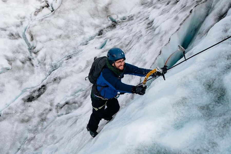 Skaftafell: Glacier XTreme - Hike & Ice Climbing Adventure - Who this Falljökull adventure fits best