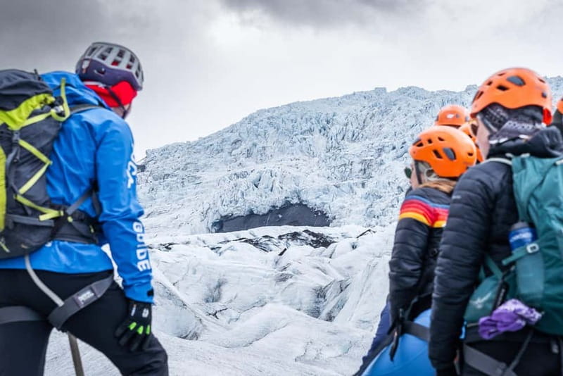 Skaftafell: Half-Day Vatnajökull National Park Glacier Hike - 4x4 transfer to the glacier edge: fewer steps, more glacier