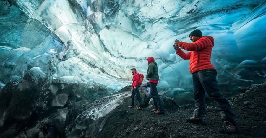 Skaftafell: Ice Cave Experience - Winter-Only Ice Cave Magic Near Skaftafell