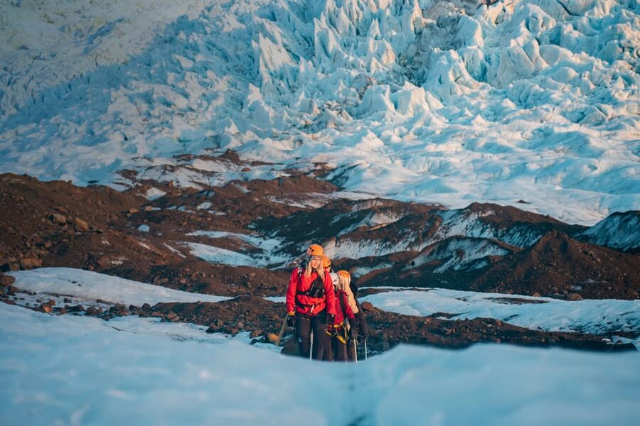 Skaftafell: Small-Group Vatnajökull Glacier Hike (Moderate) - Who should book this moderate Vatnajökull hike?