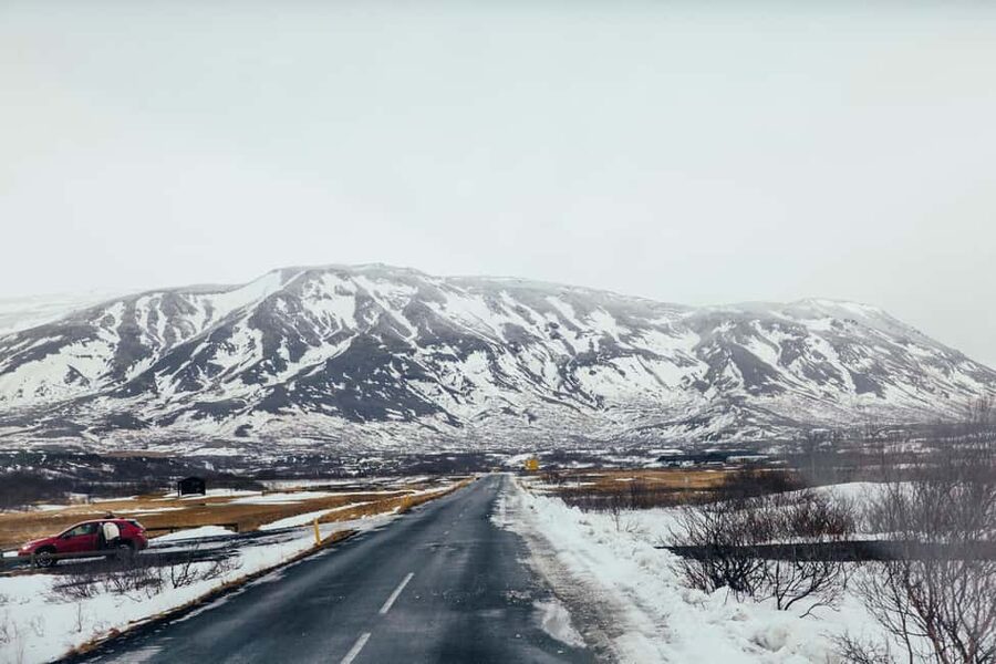 Skarfabakki: Golden Circle Small-Group Full-day Tour - The local café break: quick reset, not a full meal