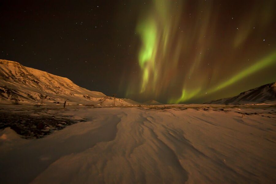 Small-Group Premium Northern Lights Tour from Reykjavik - Photo-ready stops and what you should actually do outside