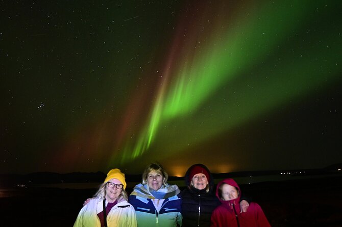 Small-Group Tour: Northern Lights with Photos & Hot Chocolate - Who this tour suits best (and who should think twice)