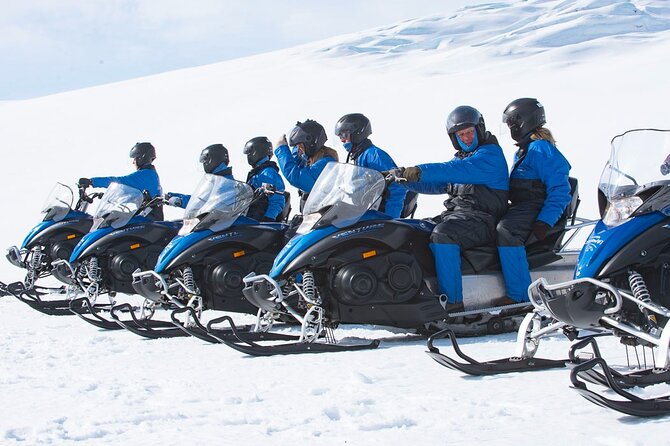 Snowmobile tour on Vatnajökull - Weather and clothing: the cold is real, but the kit helps