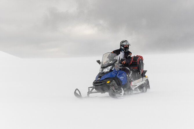 Snowmobile tour on Vatnajökull - Who should book this Vatnajökull snowmobile tour