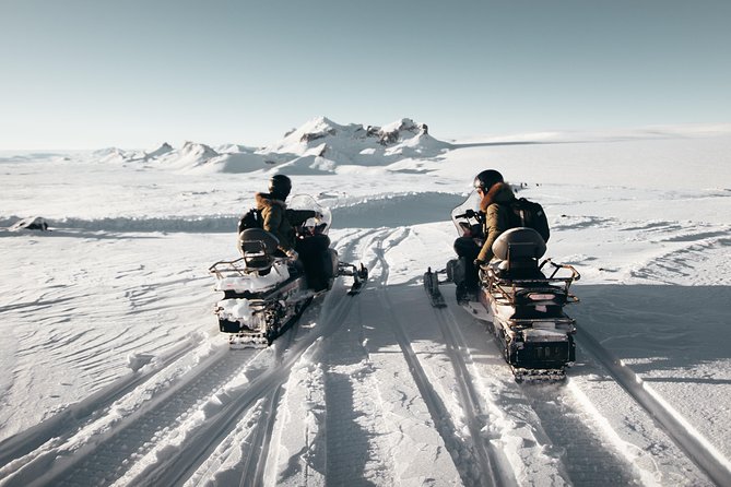 Snowmobiling Adventure on Langjokull Glacier from Gullfoss - Group size and pacing: why some days feel calm, others feel crowded