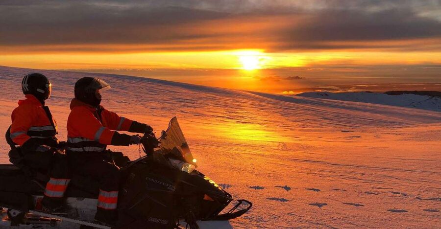Snowmobiling on Eyjafjallajökull – The Summit of Adventure - Gear up for ice, the clothing rules that keep you comfortable