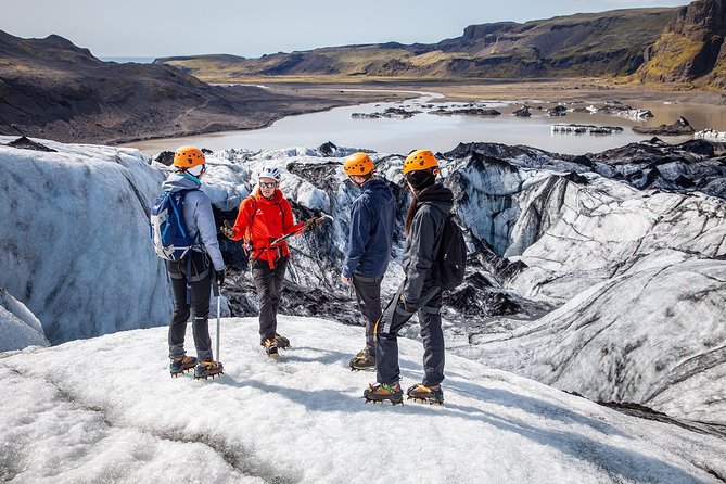 Sólheimajökull Glacier Hike – Adventure in a Small Group - Small-group size (max 14) and why it changes the hike