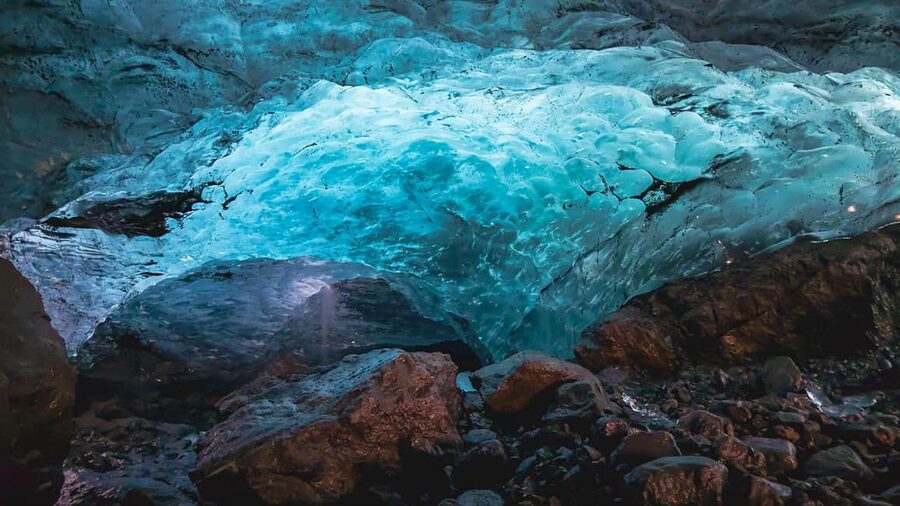 Sólheimajökull: Glacier Hike and Blue Ice Cave Tour - The blue ice cave: what you’ll see, and how to handle weather changes