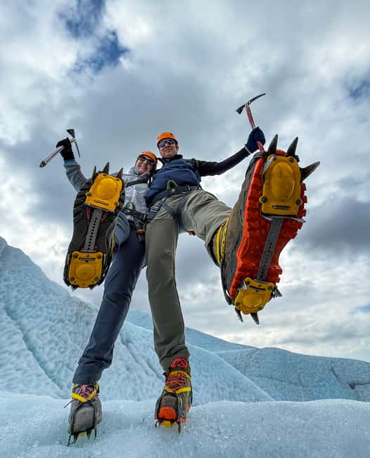 Sólheimajökull: Glacier Hike and Ice Climbing Tour - Before you step onto the glacier, the guide runs the show