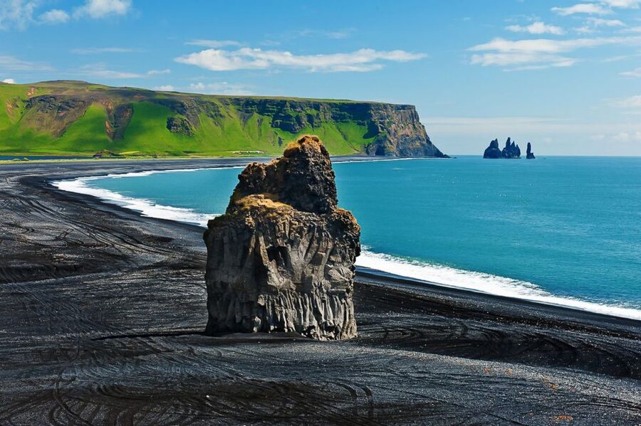 South Coast Classic: Full-Day Tour from Reykjavik - How the guide and driver affect the day more than you’d expect