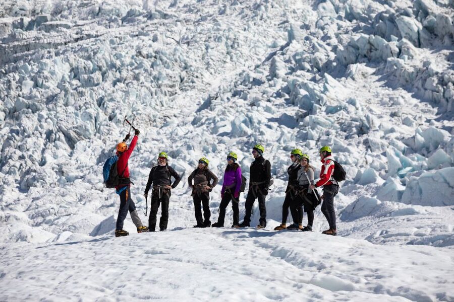 South Coast Iceland: 2-Day Blue Ice Cave & Jokulsarlon Tour - Overnight in the southeast and the Northern Lights hunt