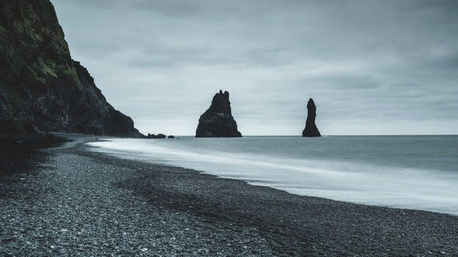 South Coast of Iceland. Black beach, glaсier, waterfalls... - Sólheimajökull glacier walk: what “1 hour on ice” feels like
