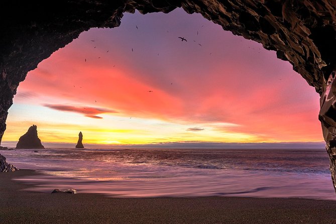 South Coast of Iceland - Tour with a Professional Photographer - Your 8 to 10 Hour Route Through Iceland’s Waterfalls and Black Sand