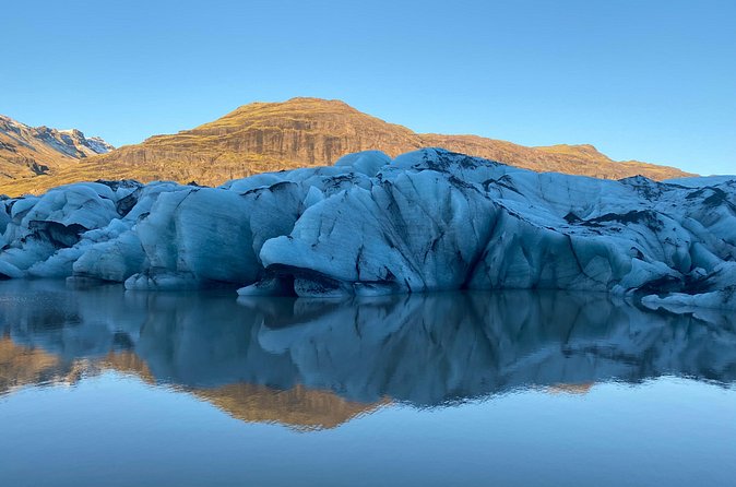 South Coast Premium Private Tour - Vík, Reynisdranger cliffs, and the Yoda cave stop