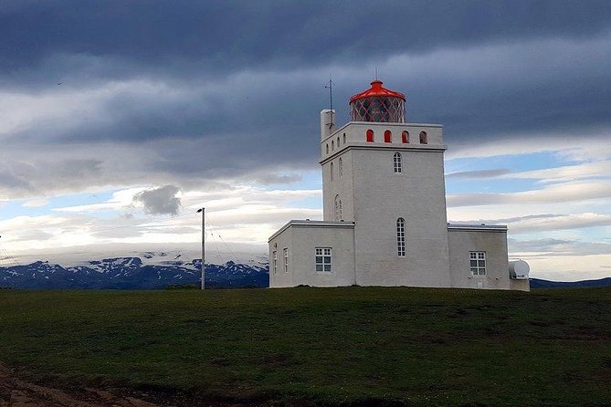 South Coast. Private Day Tour from Reykjavik - Seljalandsfoss and Gljufrabui: two waterfalls, two very different experiences