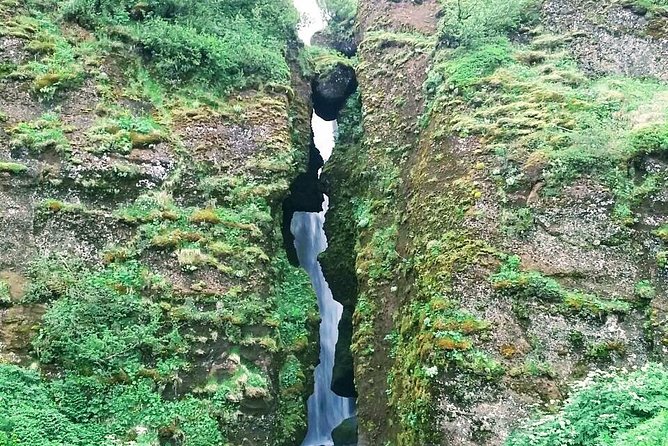 South Coast Sagas: Small Group Tour with Pick-up from Reykjavik - Sólheimajökull glacier: close-up views without the hike