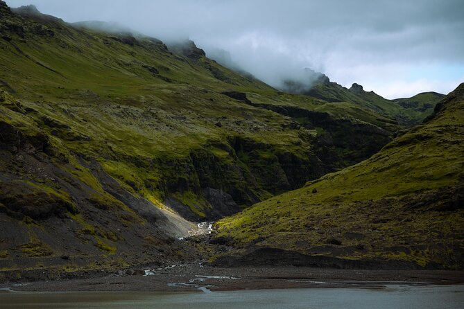 SOUTH COAST : The Discovery - Seljalandsfoss: the photo stop that turns into a memory