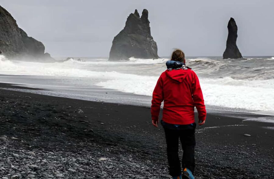 South Coast Tour with 6+ Stops: Private Tour from Reykjavik - Sólheimajökull glacier photos and Eyjafjallajökull volcano viewing chances