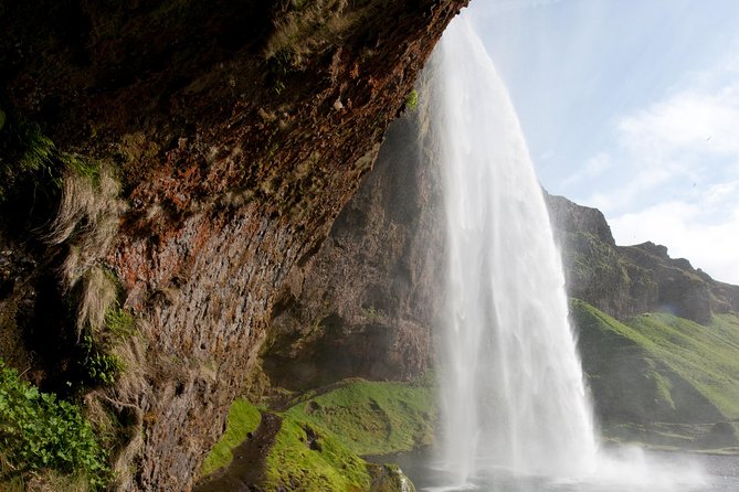 South Coast, Waterfalls and Vík village from Reykjavik - Sólheimajökull glacier walk and the small-lake viewpoint