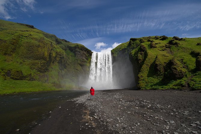 South Coast, Waterfalls and Vík village from Reykjavik - Reynisfjara black sand and Reynisdrangar rock formations