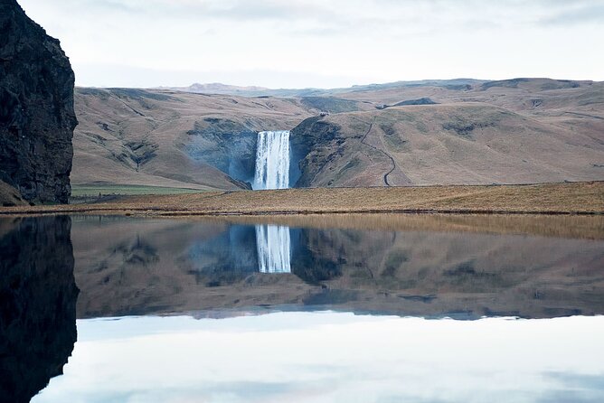 South Coast Waterfalls Vík and Lava Show Tour From Reykjavík - Seljalandsfoss: walking behind the falls (why this stop is the star)