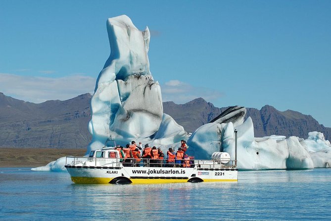 South Iceland and Glacier Lagoon: Jökulsárlón with Boat Tour - The Main Event: A 30-Minute Cruise Around Drifting Icebergs