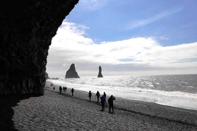 South Iceland Tour of Waterfalls, Black Sand Beaches & Dyrholaey - Price and value for a private group up to 5