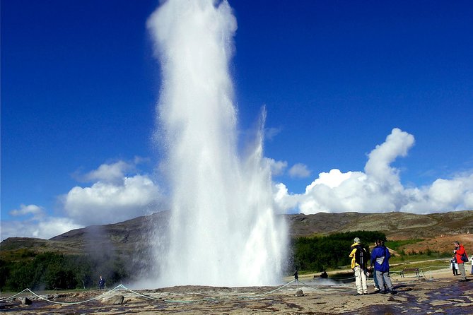 The Golden Circle Guided Bus Tour from Reykjavik - Stop 1, Strokkur: geyser time, walking options, and photo strategy