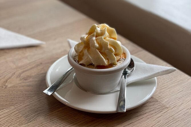 The Icelandic Sweet Tooth Tour - Dass Reykjavik: a skyr cake finish that feels like closure