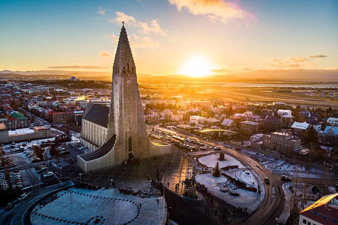 The Icelandic Woman Walking Tour in Iceland - Reykjavik City Hall: Audur the Deepminded and Early Power