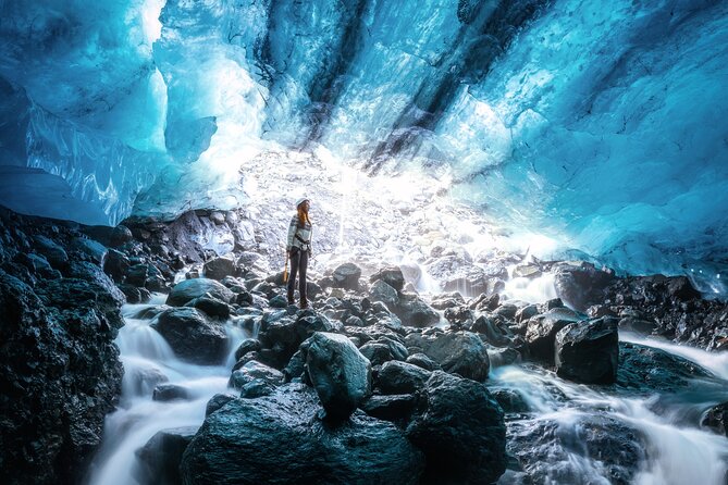 Ultimate Sólheimajökull Glacier Adventure with Zipline - The Guide Experience: Certified, Personal, and Photo-Minded