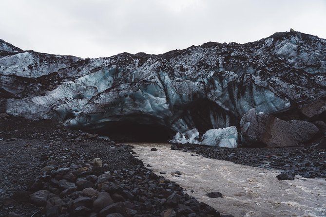 Vatnajökull Guided Beginner Glacier Walk with 4x4 Transfer - Weather in Iceland, and how this tour handles it