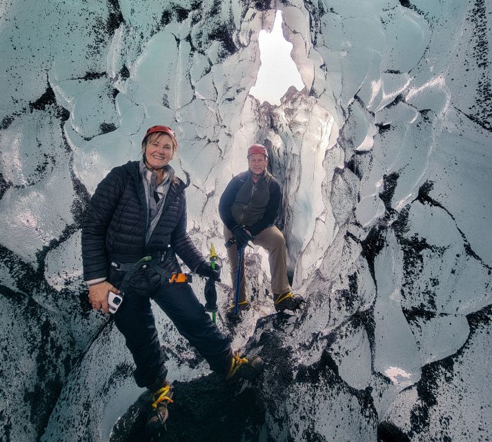 Vik: Guided Glacier Hike on Sólheimajökull - Weather reality near Vik, and what to wear