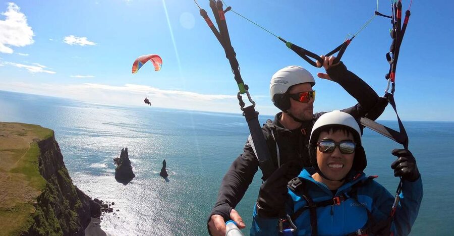 Vík: Paragliding Tandem Flight - Preflight Reality Check: When You Wait for Safer Conditions