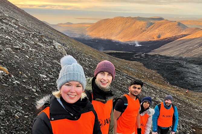 Volcano Eruption Site Hike from Reykjavik - Reykjavik pickup to eruption-country hike: how the day is paced
