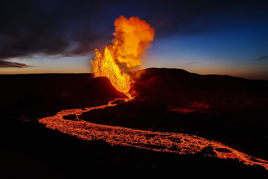 Volcano Movie - Experience the Latest Eruptions in Iceland - The 4K, no narration format, and why it works